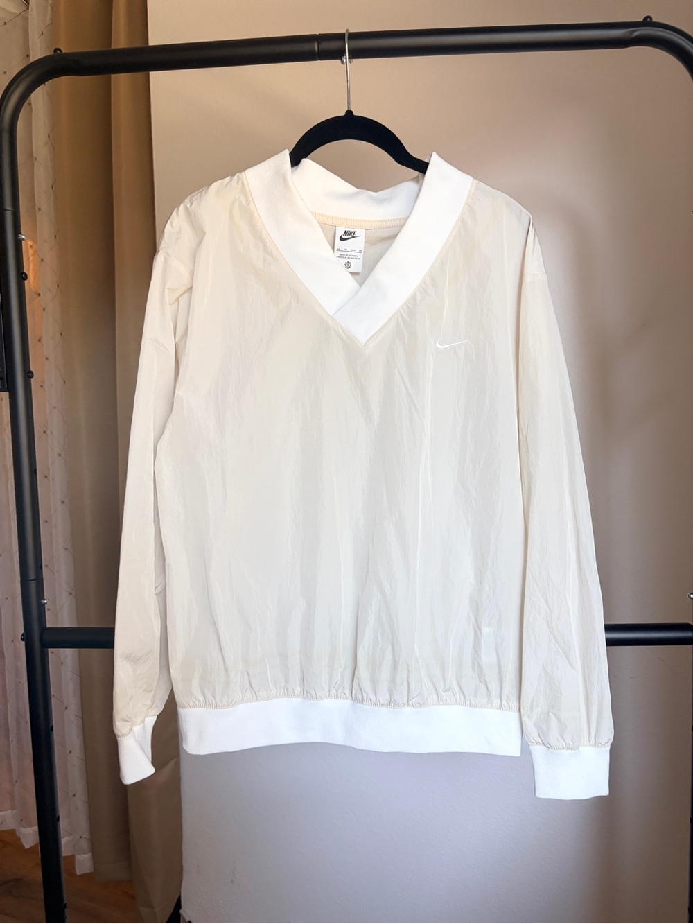 Nike Cream V-Neck Pullover Jacket with White Trim Oversize style